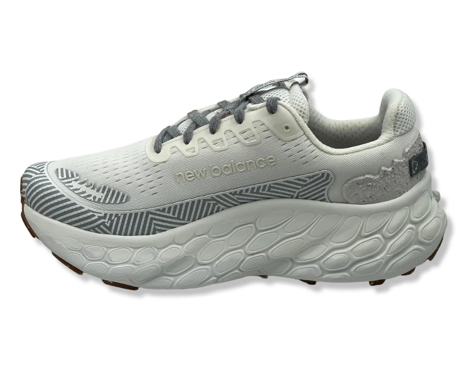 New Balance WTMORUD3 x Vibram Sneakers In White & Gray For Women's
